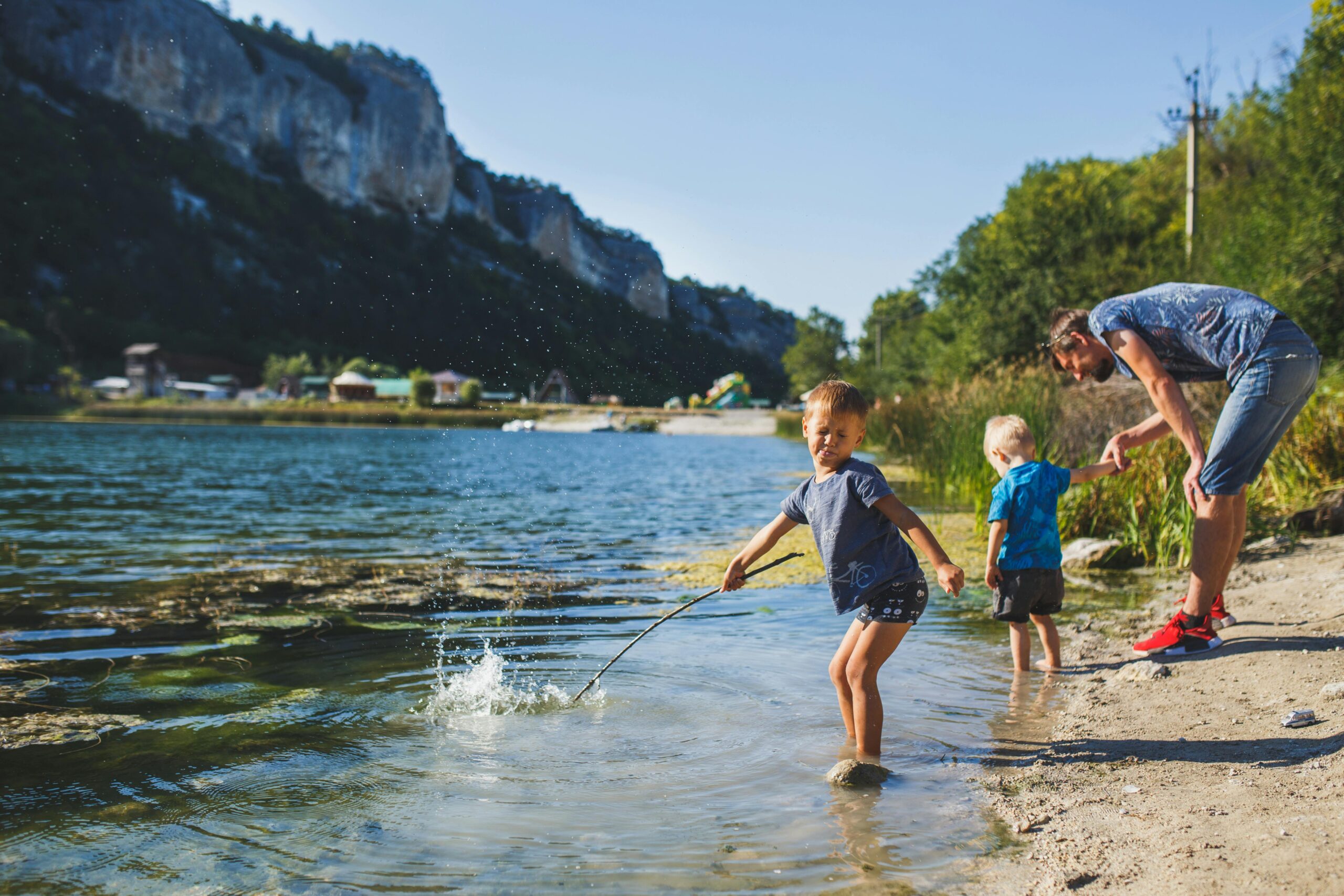 Spring Break Destinations: Family-Friendly Vacation with Fewer Crowds